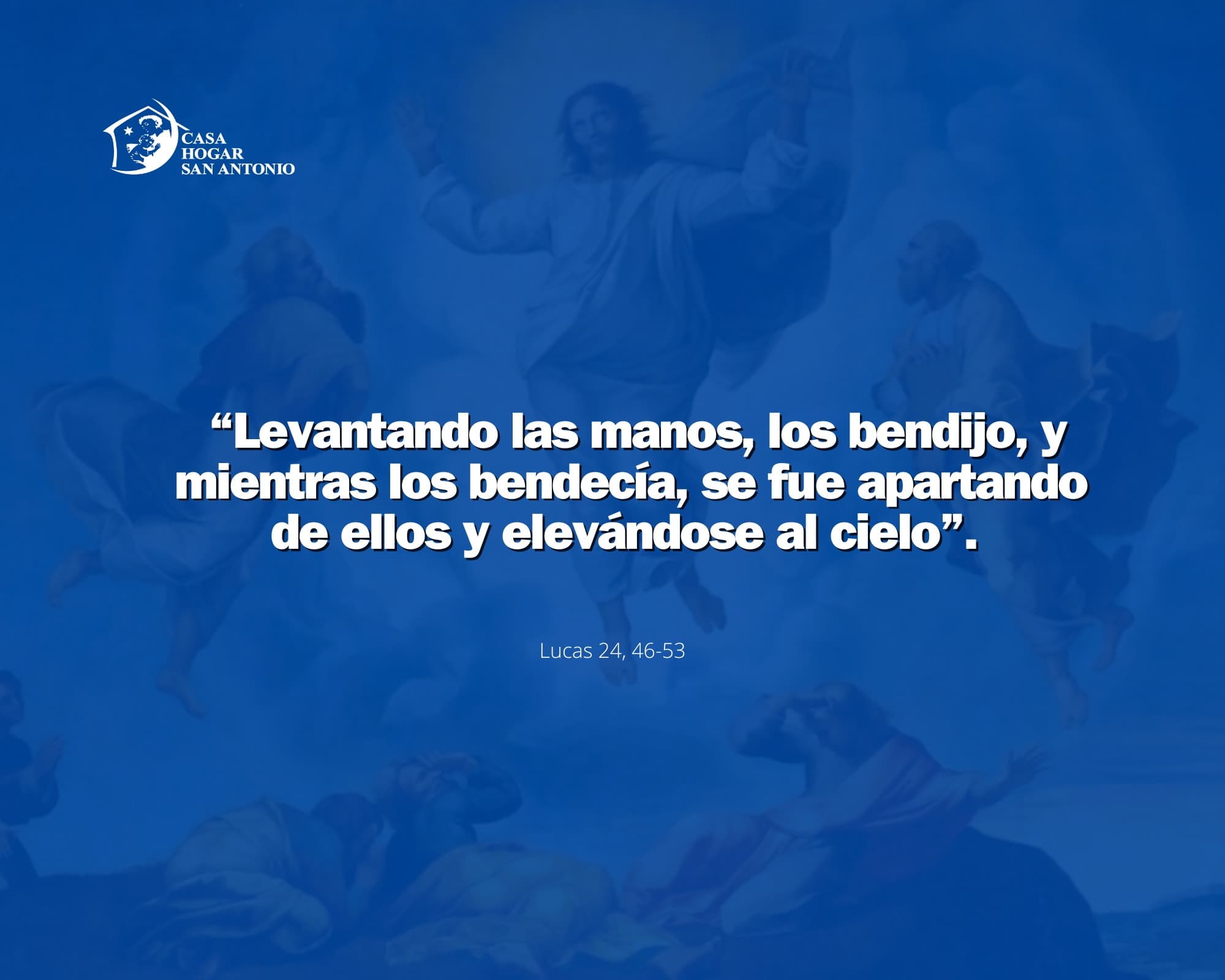 La Ascensión no indica la ausencia de Jesús, sino que nos dice que Él vive en medio de nosotros de un modo nuevo; ya no está en un sitio preciso del mundo como lo estaba antes de la Ascensión; ahora…